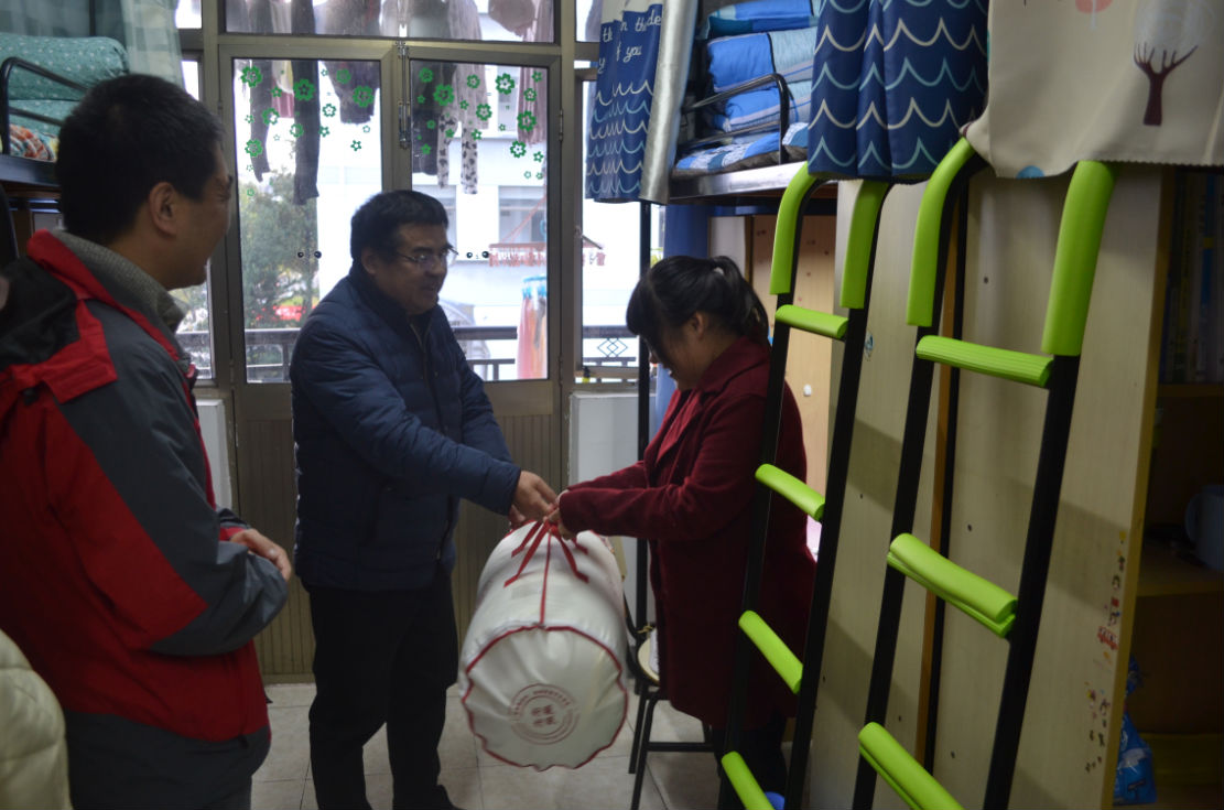 QQ图片20161201204820.png